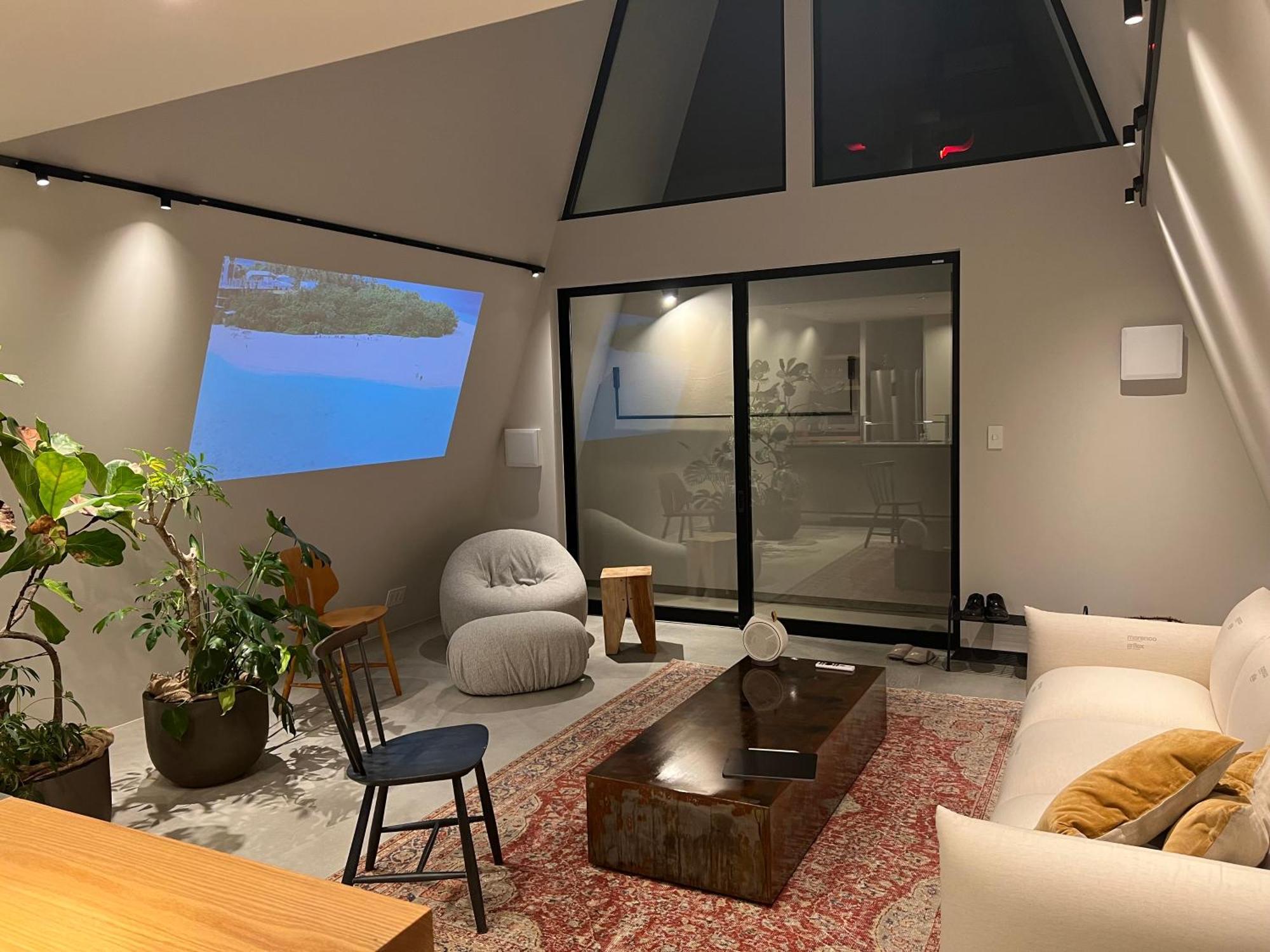 Villa Trigon House